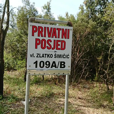 House Fantazija Case de vacanță